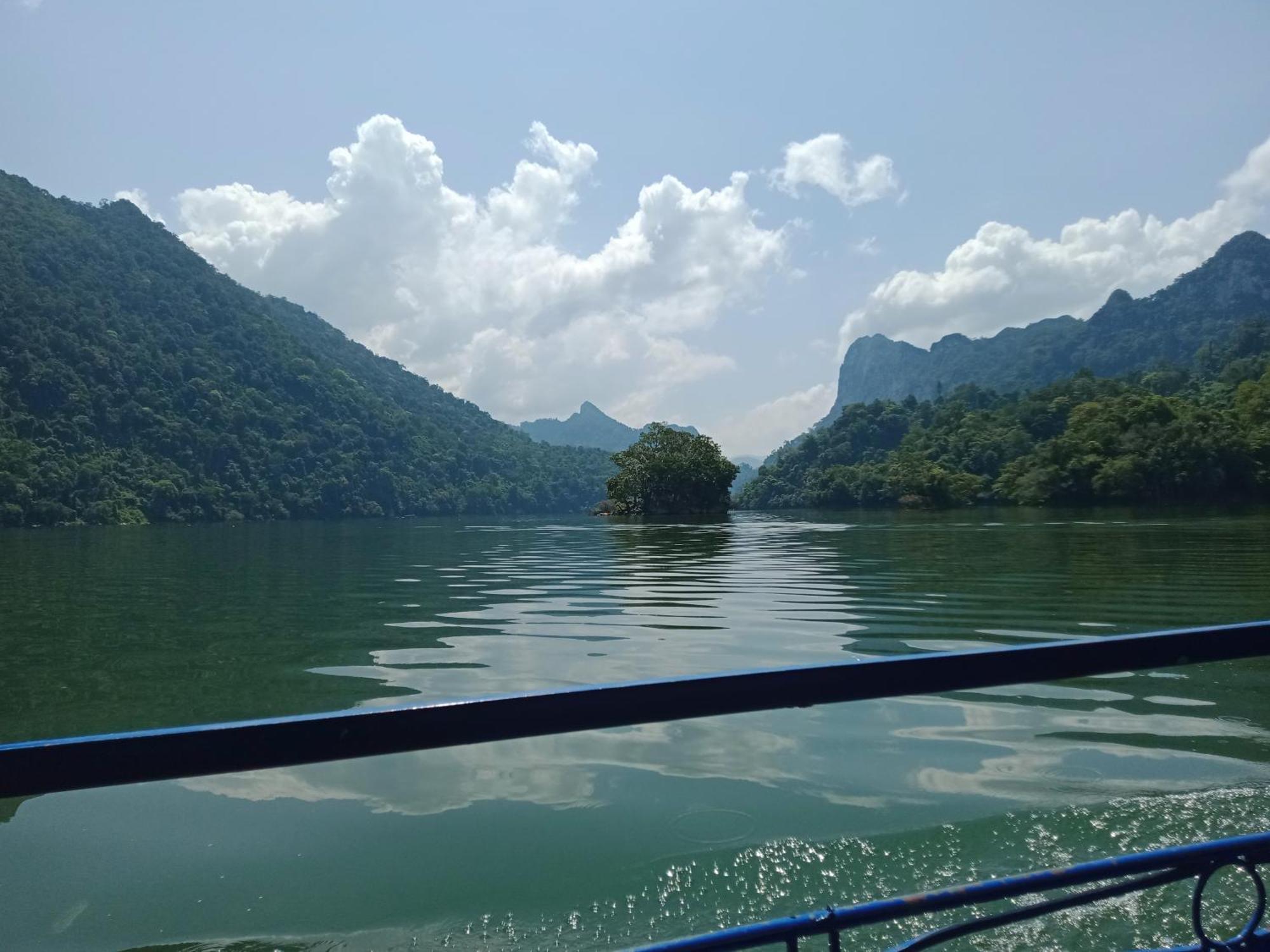 Tran Xuan Homestay 바베현 외부 사진