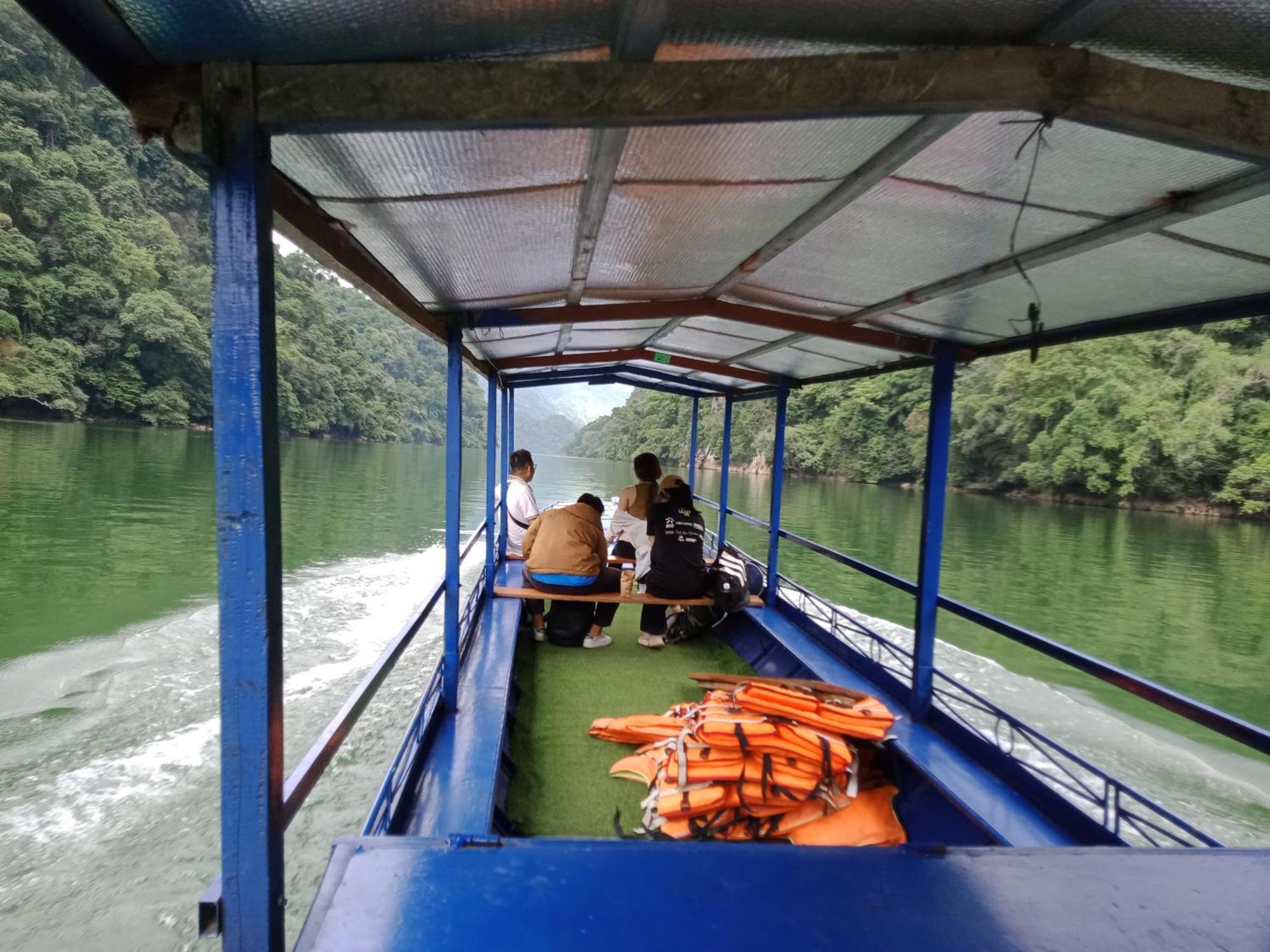 Tran Xuan Homestay 바베현 외부 사진